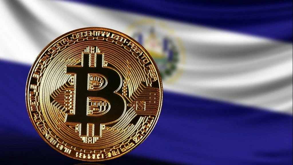 IMF hối thúc El Salvador từ bỏ Bitcoin