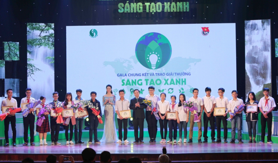 phat dong giai thuong sang tao xanh nam 2018