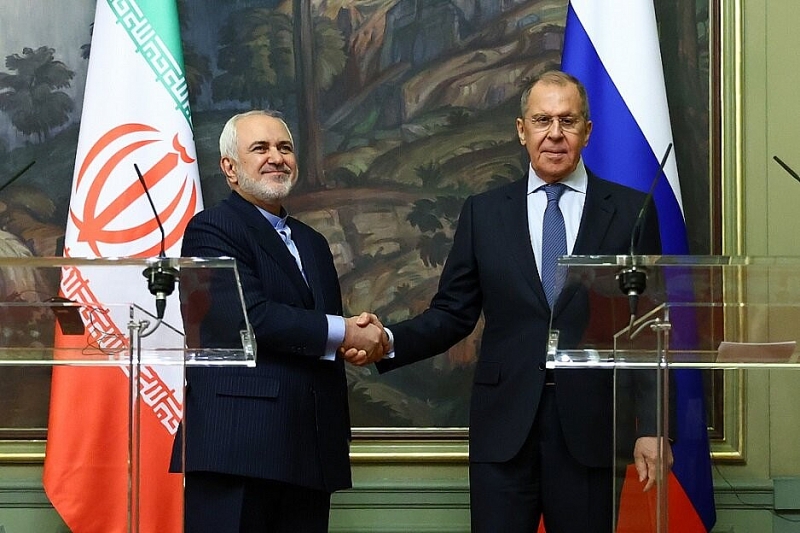 'Rắn' với Moscow, Tổng thống Biden đang đẩy Nga xích lại gần Iran?