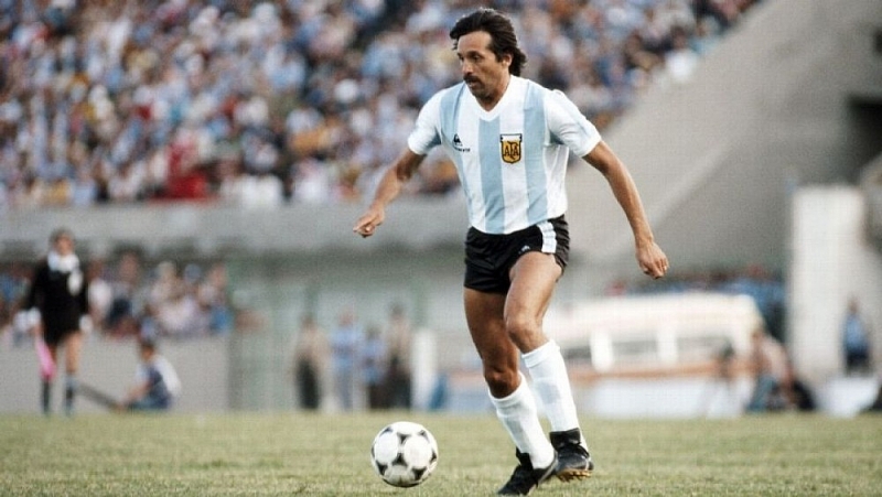 Người hùng của Argentina tại World Cup 1978 qua đời vì mắc Covid-19