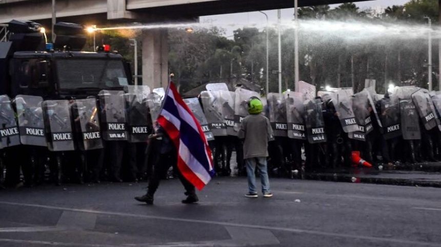 Thái Lan: Biểu tình ở Bangkok biến thành bạo lực