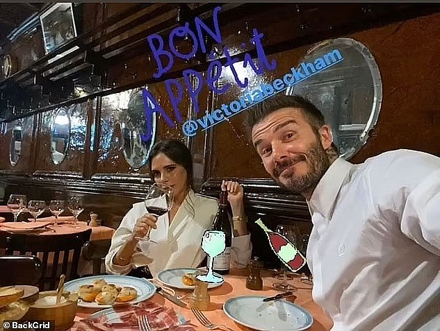 David Beckham tiết lộ, vợ anh chỉ ăn rau hấp và cá nướng (Ảnh: Backgrid).