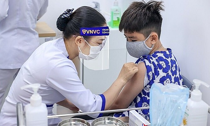 Covid-19 tối 27/3: ; đầu tháng 4/2022, bắt đầu tiêm vaccine cho trẻ từ 5-11 tuổi