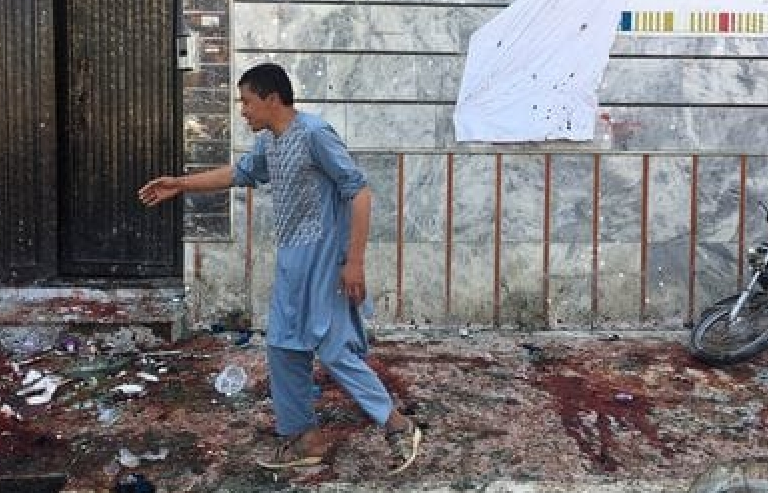 Đánh bom liều chết tại Afghanistan, ít nhất 12 người thiệt mạng