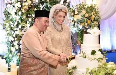 Thêm một thành viên Hoàng gia Malaysia cưới vợ người nước ngoài