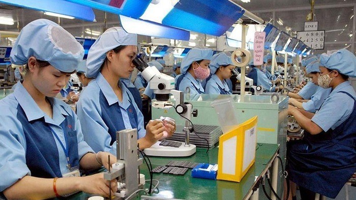 Vốn FDI đăng ký mới 'ào ào chảy' vào Việt Nam