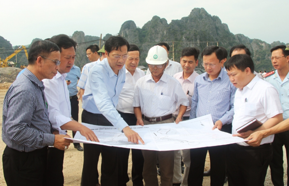Quảng Ninh tạm dừng mọi giao dịch đất đai tại Vân Đồn