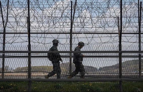 Hàn Quốc: Loạt đạn từ Triều Tiên tại DMZ dường như không có chủ ý
