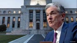 Fed không 'sờ đến' lãi suất, chứng khoán Mỹ diễn biến bất ngờ