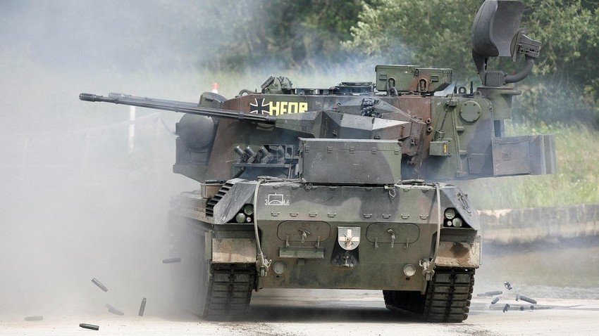 Đức 'vượt qua rào cản tâm lý', viện trợ vũ khí hạng nặng cho Ukraine