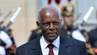 Điện chia buồn cựu Tổng thống Angola qua đời