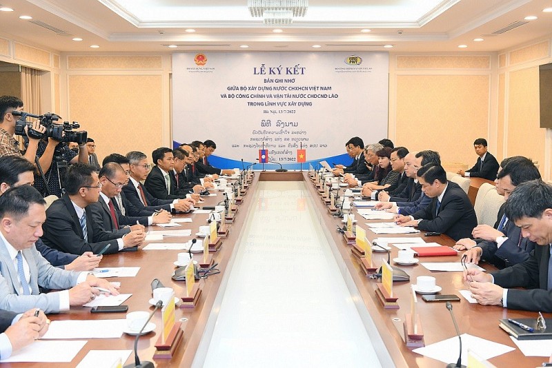 Việt Nam-Lào đẩy mạnh hợp tác trong lĩnh vực xây dựng