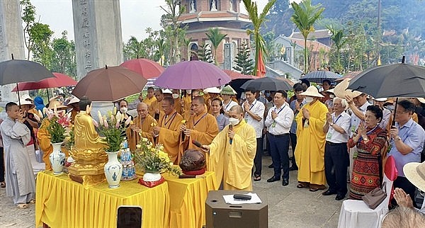  Lễ chú nguyện rót đồng tôn tượng Đức phật di lặc