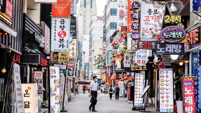 Từng là hình mẫu chống dịch, Hàn Quốc tìm cách 'lách khe cửa hẹp' đối phó với biến thể Delta