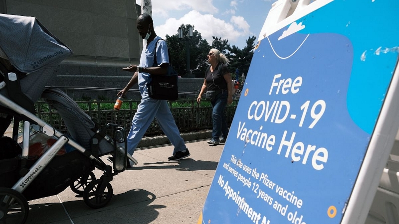 Nói không với vaccine Covid-19, nhiều người Mỹ đánh cược vào 'xổ số tử thần'