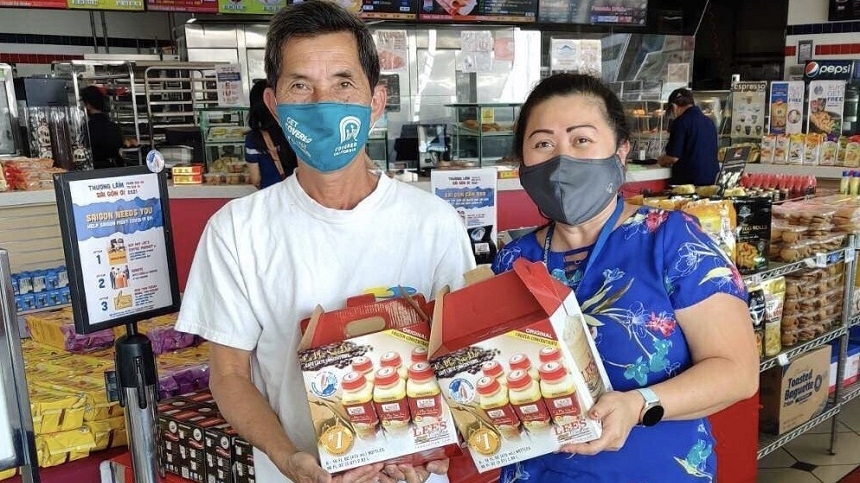 Chuỗi nhà hàng đồ ăn Việt tại Mỹ ủng hộ công tác phòng chống Covid-19 tại TP. Hồ Chí Minh
