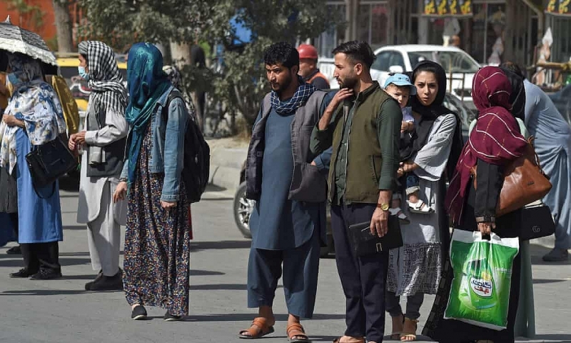 Tình hình Afghanistan: Taliban muốn chính phủ chuyển giao thủ đô 'một cách hòa bình', kêu gọi người dân không rời bỏ quê hương