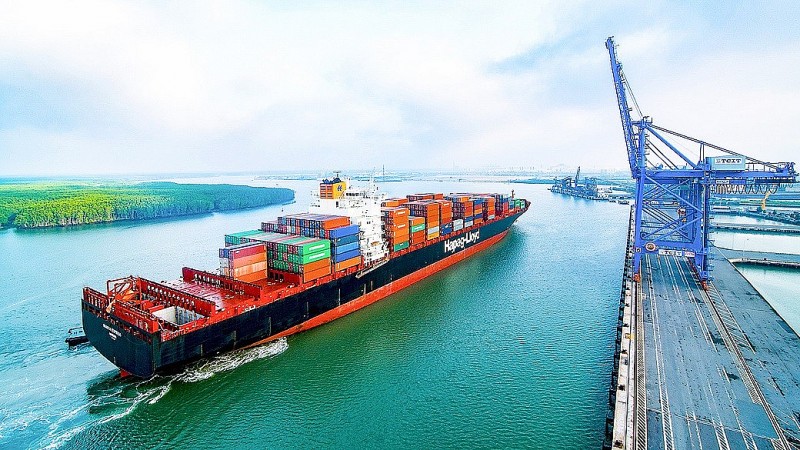 Xuất khẩu ngày 15-19/8: Việt Nam xuất siêu hơn 58 tỷ USD sang Hoa Kỳ; tăng trưởng xuất khẩu nửa cuối năm thấp hơn kỳ vọng
