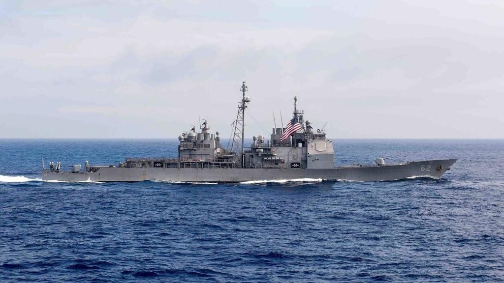 Tàu chiến Mỹ đi qua eo biển Đài Loan, Trung Quốc nói theo dõi chặt chẽ, cảnh báo sẵn sàng đáp trả