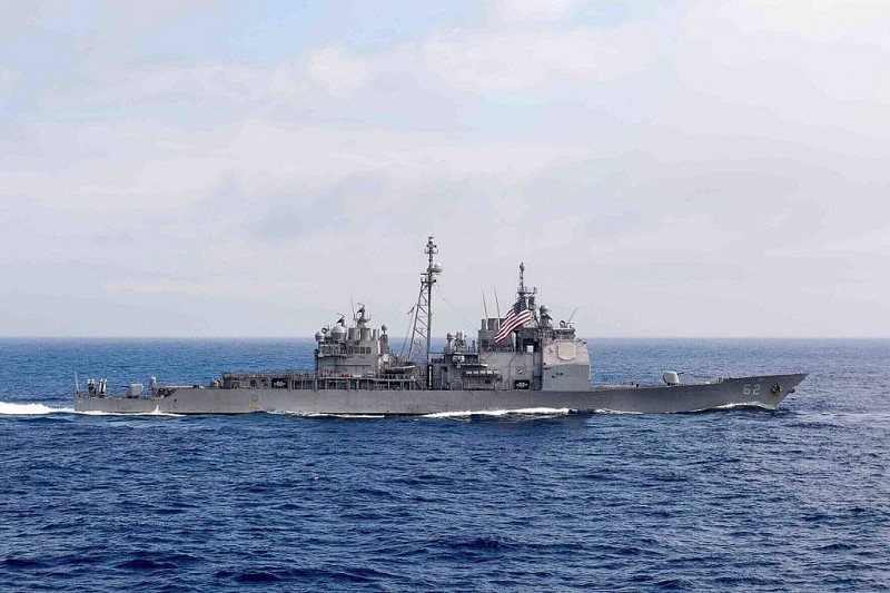 Tàu chiến Mỹ đi qua eo biển Đài Loan, Trung Quốc nói theo dõi chặt chẽ, cảnh báo sẵn sàng đáp trả