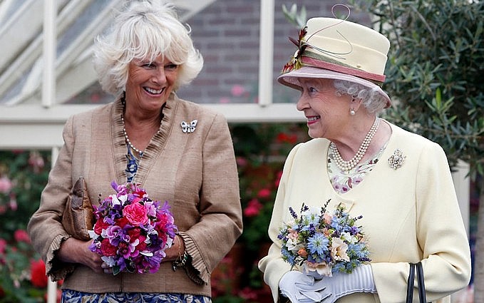 Vương hậu Camilla ca ngợi mẹ chồng 'đảm đương nhiều trọng trách lớn lao trong thời gian dài'