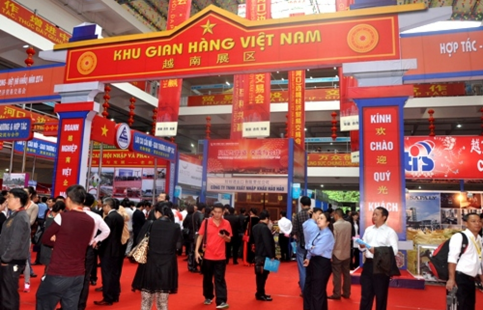 500 gian hàng Việt tham gia Hội chợ Biên giới Hà Khẩu (Trung Quốc)