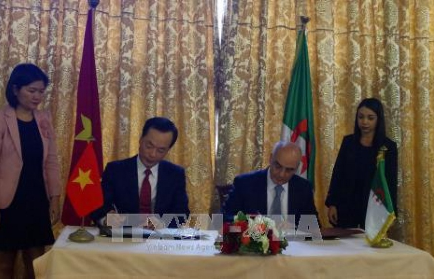 Bế mạc Kỳ họp lần thứ 11 Ủy ban Liên Chính phủ Việt Nam-Algeria