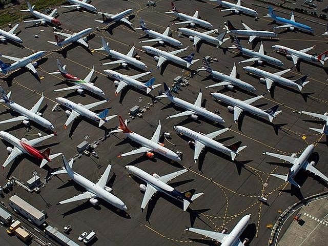 IATA: Covid-19 tiếp tục phủ màu ảm đạm lên ngành hàng không, dự báo thua lỗ 12 tỷ USD trong năm 2022