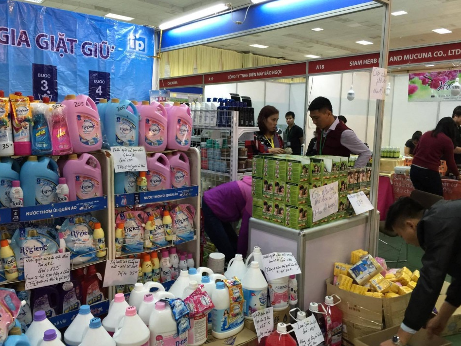 Khai mạc Hội chợ bán lẻ hàng Thái Lan 2016