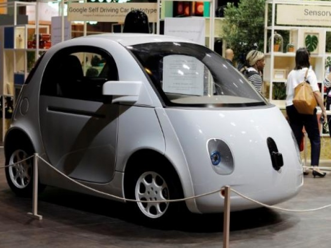 Google bắt tay Honda phát triển xe tự lái