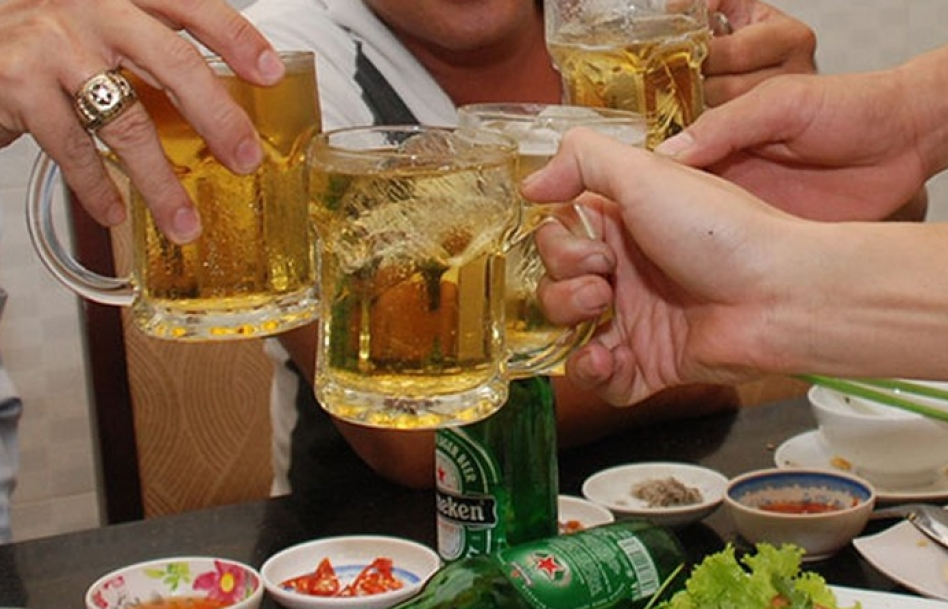 Văn hóa uống của người Việt vẫn còn lệch chuẩn