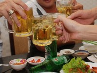 Văn hóa uống của người Việt vẫn còn lệch chuẩn