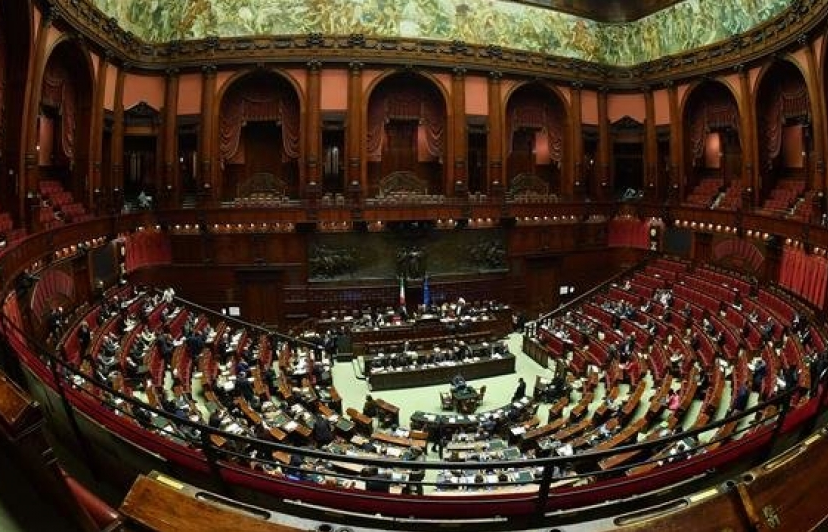 Italy thông qua kế hoạch ngân sách 2019, giảm thâm hụt vượt mức cho phép