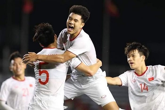 bao indonesia u22 viet nam rat khat huy chuong vang