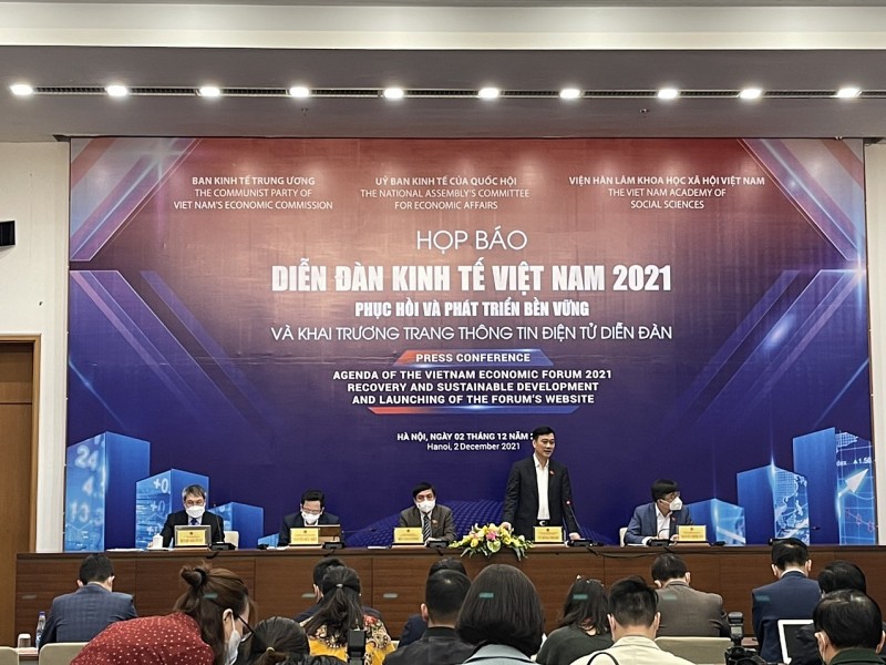 Diễn đàn Kinh tế Việt Nam: Đánh giá toàn diện, khách quan thực trạng nền kinh tế năm 2020 - 2021