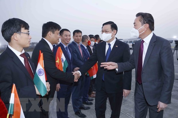 NA Chairman Vuong Dinh Hue wraps up official visit to RoK, India