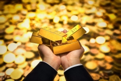Giá vàng hôm nay 27/4/2024: Giá vàng SJC lại 'xô đổ' mọi kỷ lục, thế giới cách đỉnh cao gần 100 USD