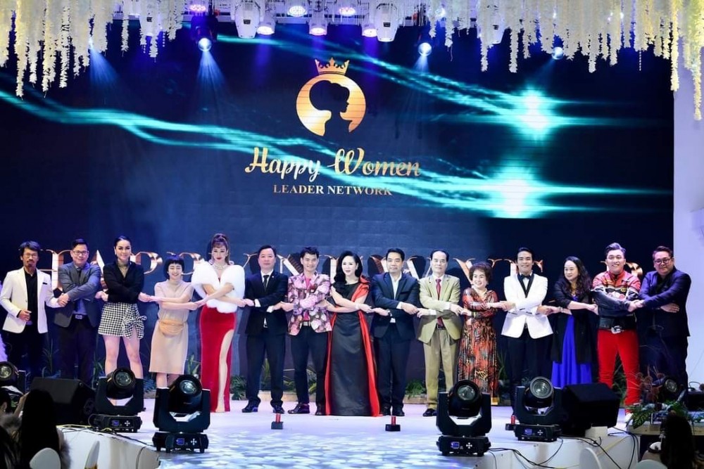 450 khách mời tham dự Chương trình 'Táo quân Happy Women 2021'