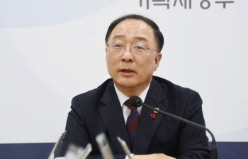 Hàn Quốc hỗ trợ vốn khẩn cấp cho các doanh nghiệp để đối phó với virus corona