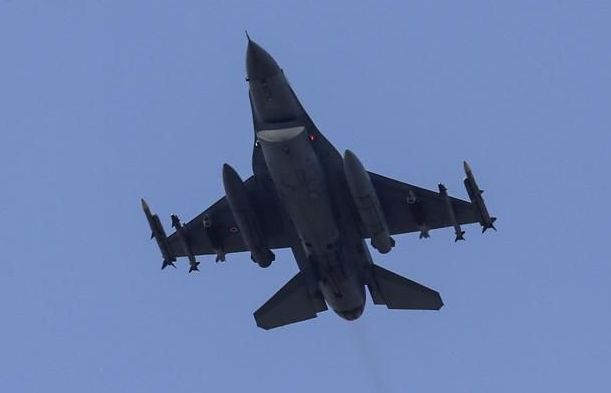 Syria tuyên bố sẽ bắn hạ tất cả máy bay vi phạm không phận