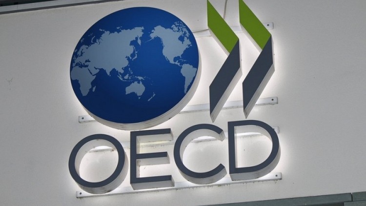 Việc triển khai vắc xin và hỗ trợ chính sách tài khóa trong những tháng gần đây đã thúc đẩy quan điểm của OECD để nâng cao các dự báo đối với nền kinh tế thế giới.