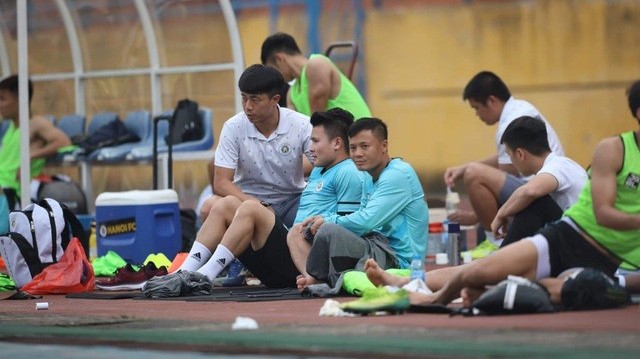 Vòng loại World Cup 2022 tới gần, thầy Park thêm lo khi Quang Hải chưa hẹn ngày trở lại