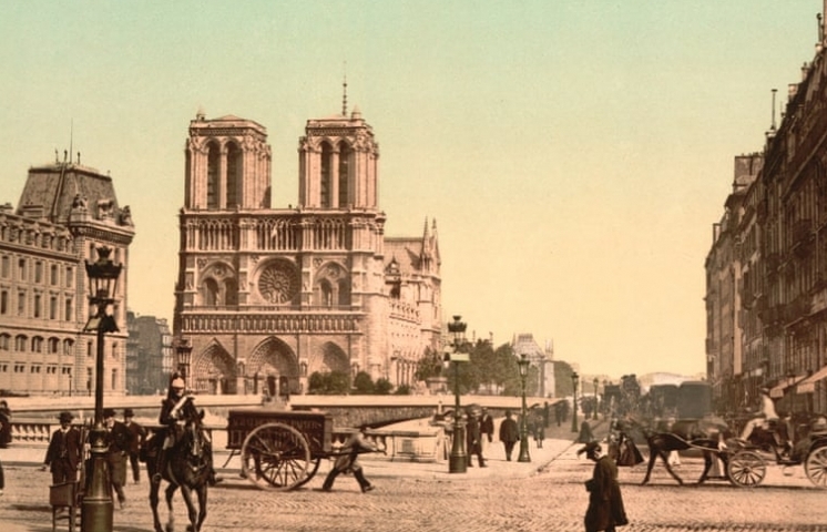 Lịch sử Nhà thờ Đức Bà Paris qua các thời kỳ