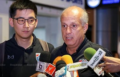 HLV Alexandre Gama sắp từ chức, nội bộ bóng đá Thái Lan lại... lục đục
