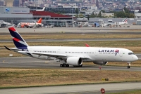 Dịch covid-19: hãng hàng không lớn nhất mỹ latinh đệ đơn xin phá sản