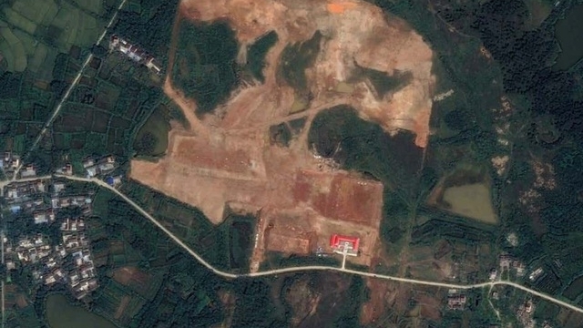 Truyền thông Mỹ tiết lộ bí ẩn nhà chứa máy bay kỳ lạ trong căn cứ quân sự Trung Quốc
