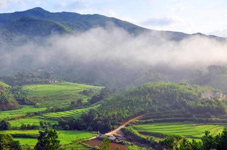 du lich quang ninh kham pha kho bau diem den hap dan trong he nay