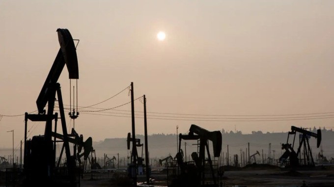 Bất chấp trừng phạt từ Mỹ, Iran ấp ủ dự định mới với sản lượng dầu; OPEC đưa nhận định vui về thị trường