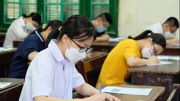 Đề thi và gợi ý đáp án môn Tiếng Anh lớp 10 ở Hà Nội