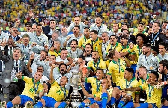 Copa America 2019: Cận cảnh Brazil hạ Peru, chiến thắng trong thế thiếu người